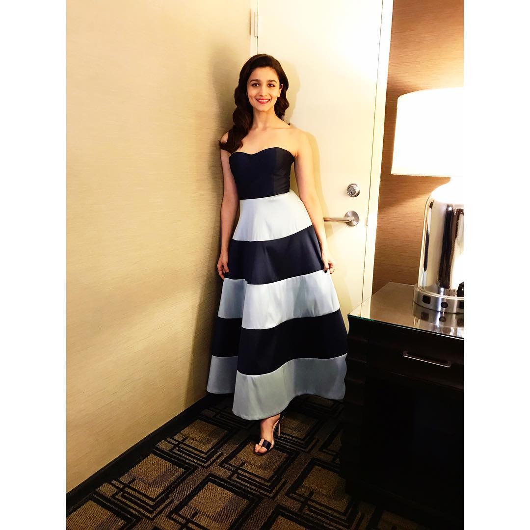 One piece store dress alia bhatt