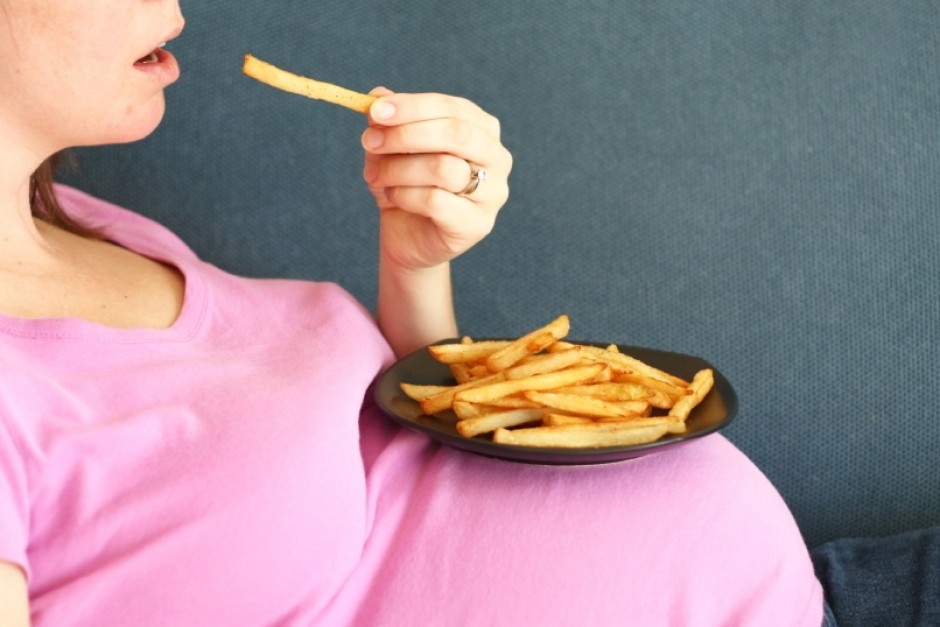 Scientists investigate link between unhealthy diet during pregnancy and ADHD