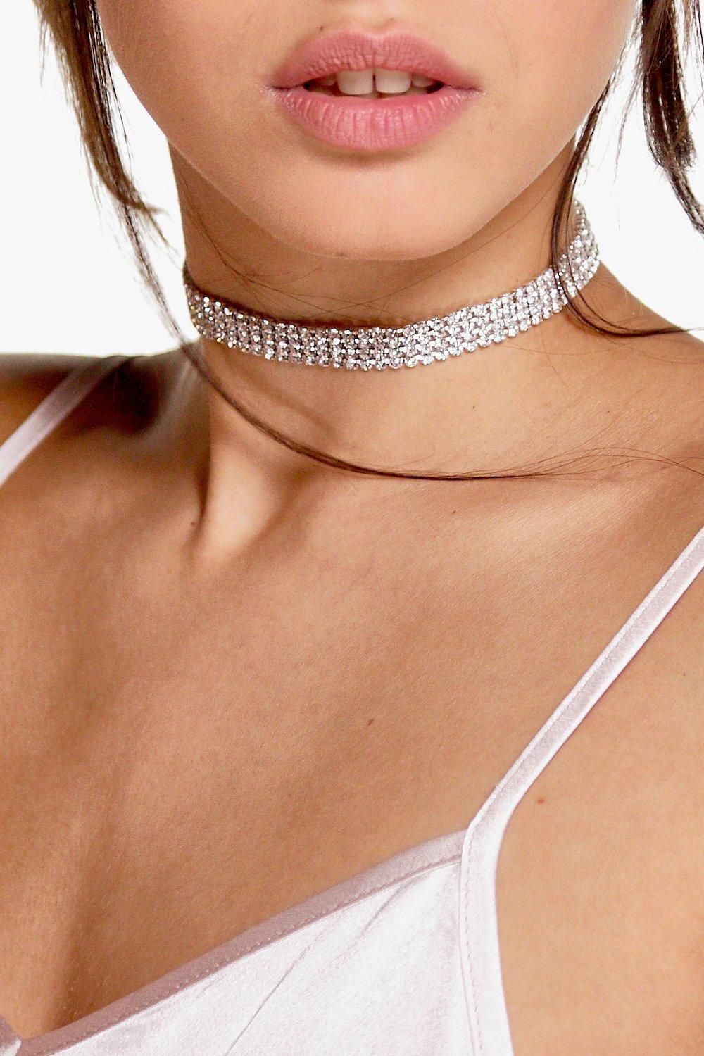 Style Your Choker In 10 Different Ways! Women Fitness Org