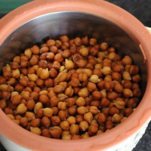 5 Reasons Why to Eat Soaked Chana Before a Morning Workout